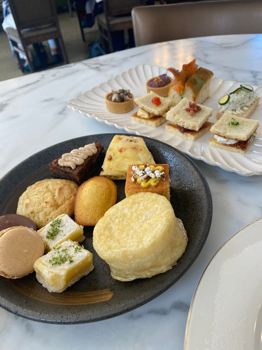 A Peaceful Afternoon at The Lodge at St. Edward Park 🌿🍰