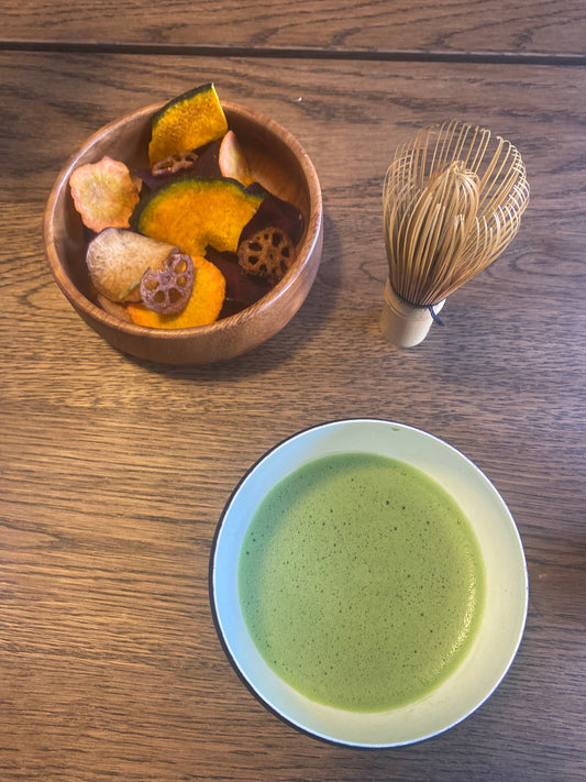 Tea Time Bliss: Jyoraku Matcha Meets Imo Madoi’s Handmade Veggie Chips 🍵🥔