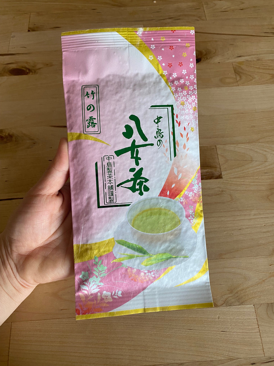 Dynamic Beauty in a Pale Cup: Sencha from Kyushu